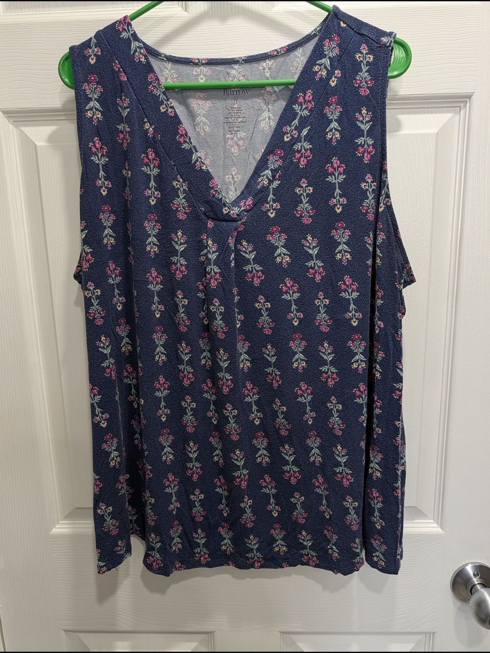 croft & barrow Navy Floral V-Neck Tank with Pink Flowers